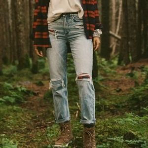 Ripped High Waist 90's Boyfriend Jeans